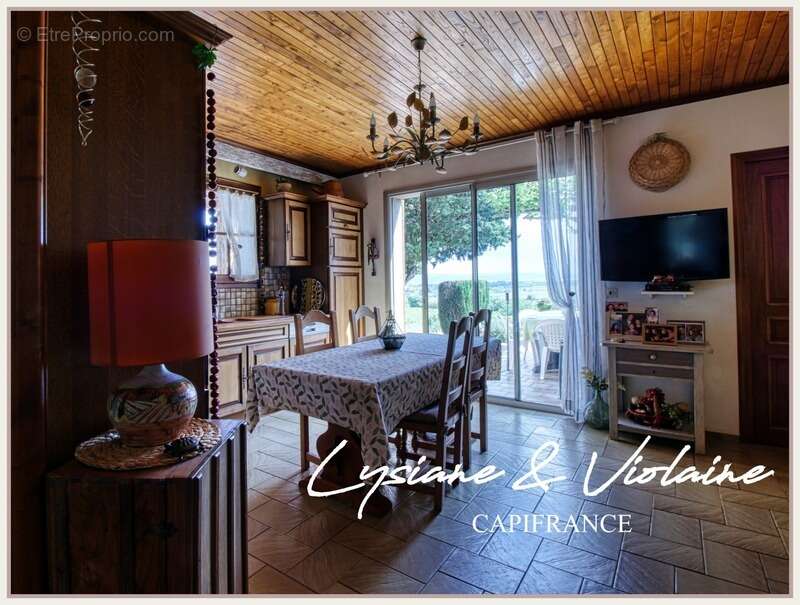 Pour les amoureux de la nature, maison de campagne sur 1,4ha avec vue dominante - photo 2