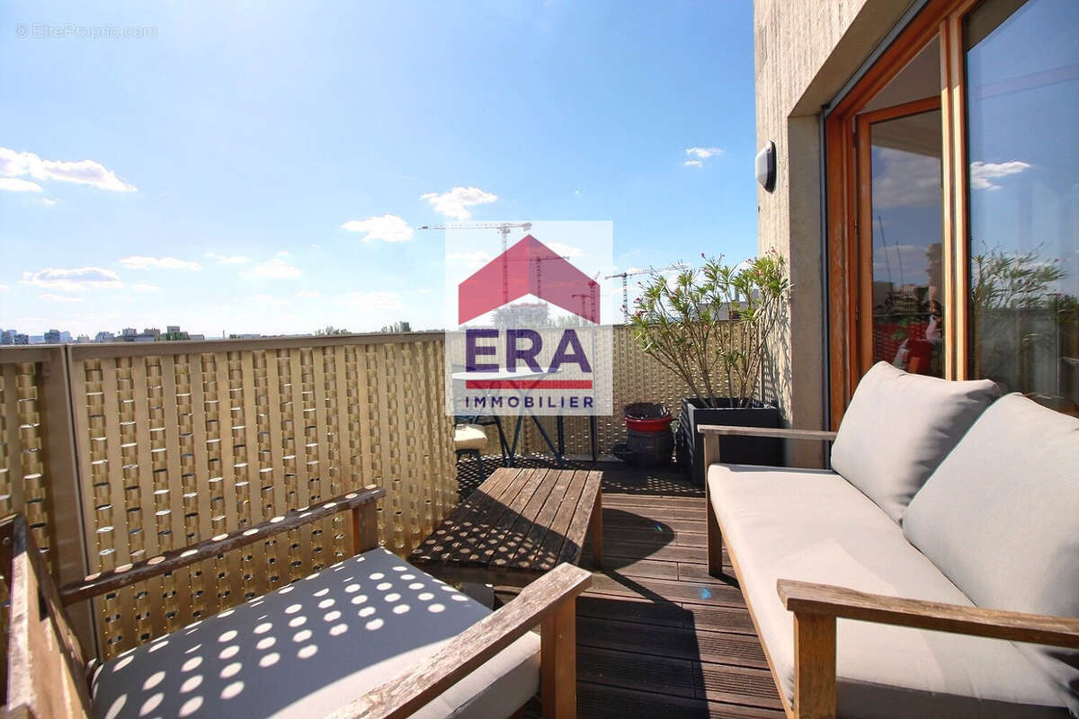 Appartement à L'ILE-SAINT-DENIS