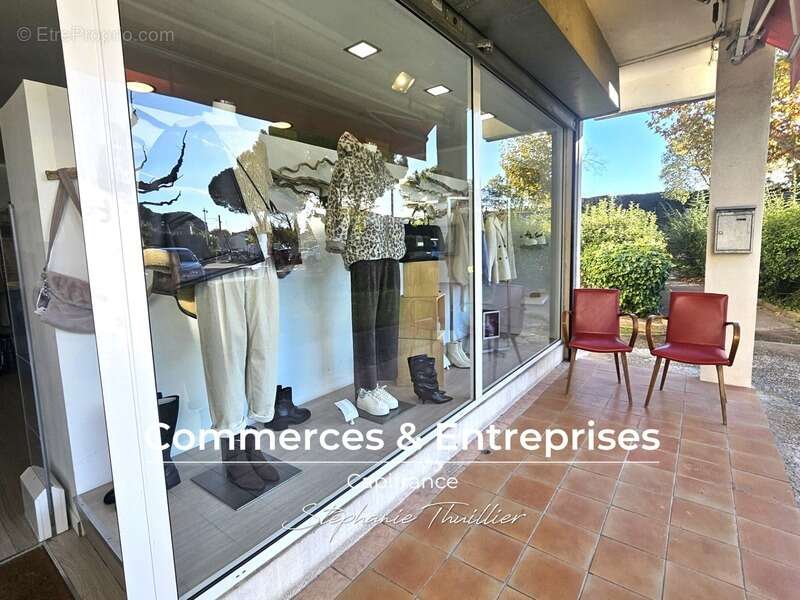 Commerce à PLAN-DE-CUQUES