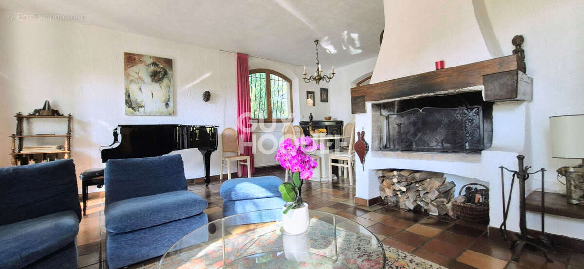 Maison à BOUC-BEL-AIR