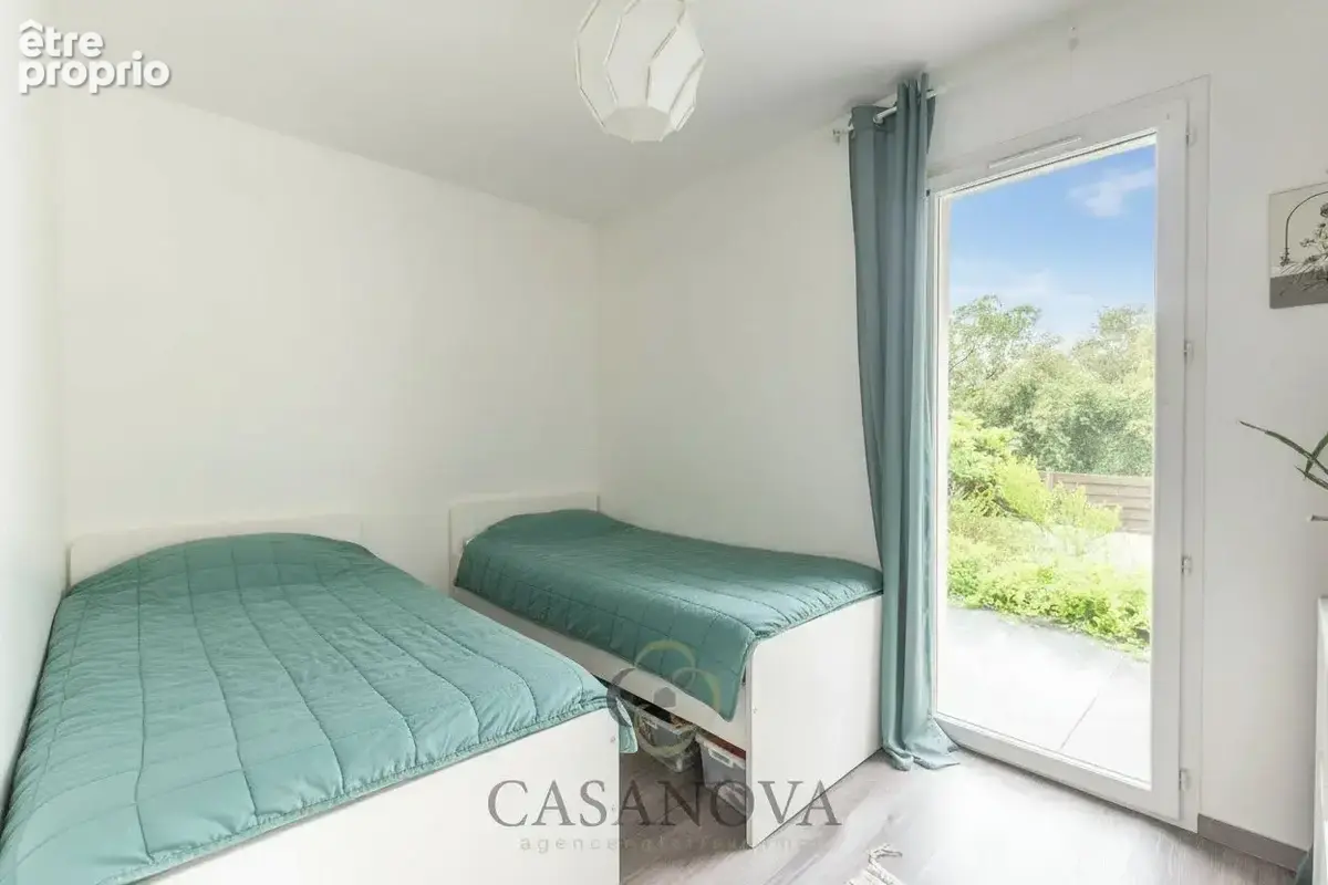 Maison familiale de plain pied avec piscine et jardin arboré à Restinclières - photo 15