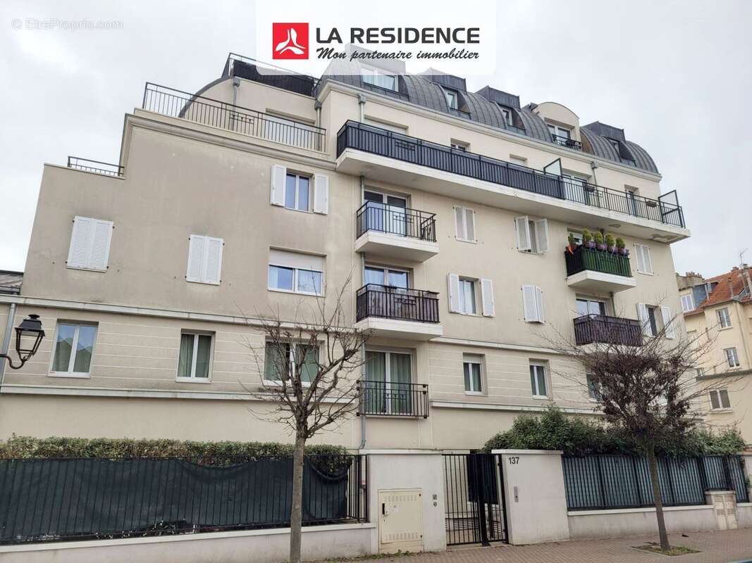 Appartement 98 m² à Franconville  - photo 2