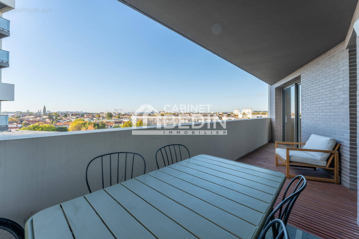 Appartement à BORDEAUX