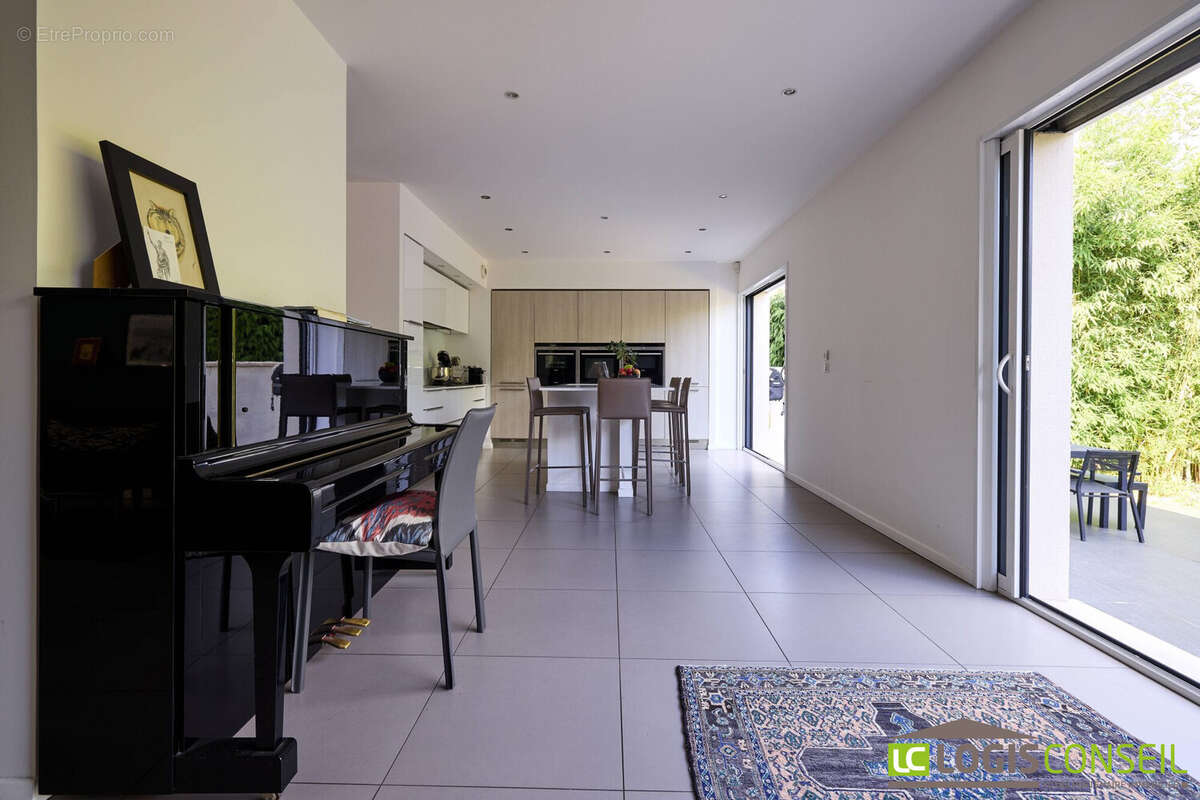 Maison à BOURG-LA-REINE