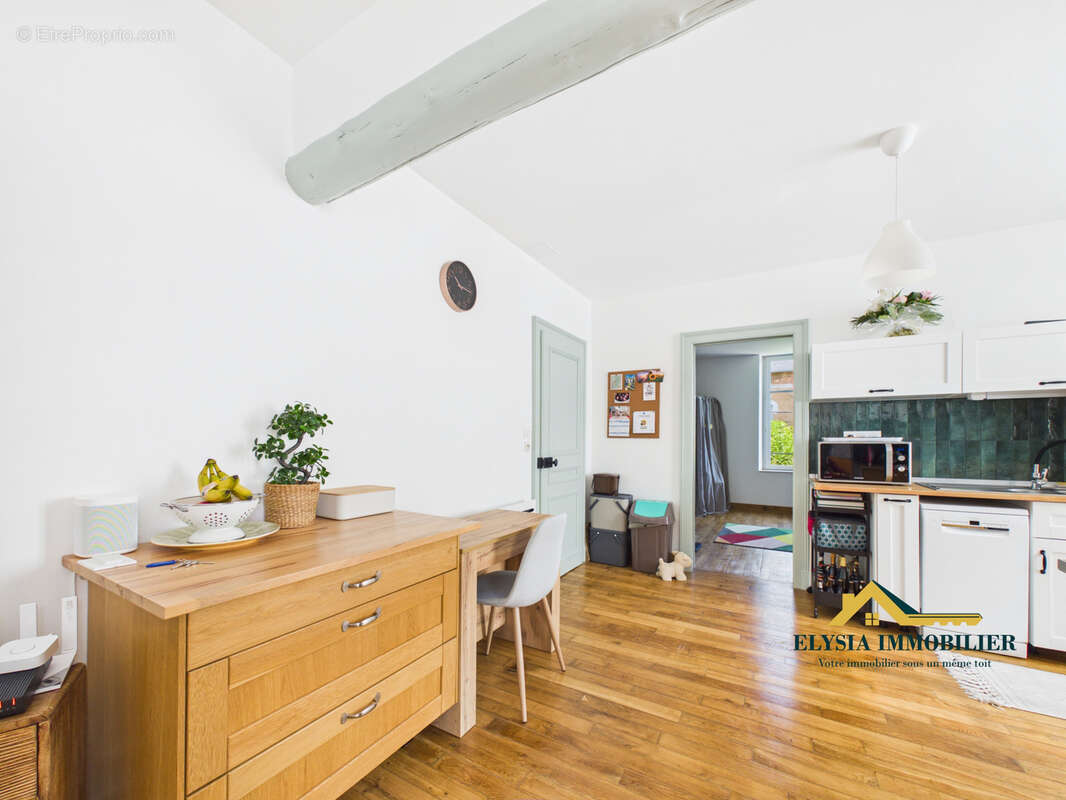 Appartement à PAGNY-SUR-MOSELLE