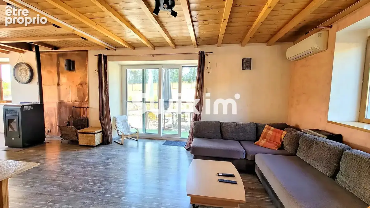 Maison 148 m² à Arinthod  - photo 2