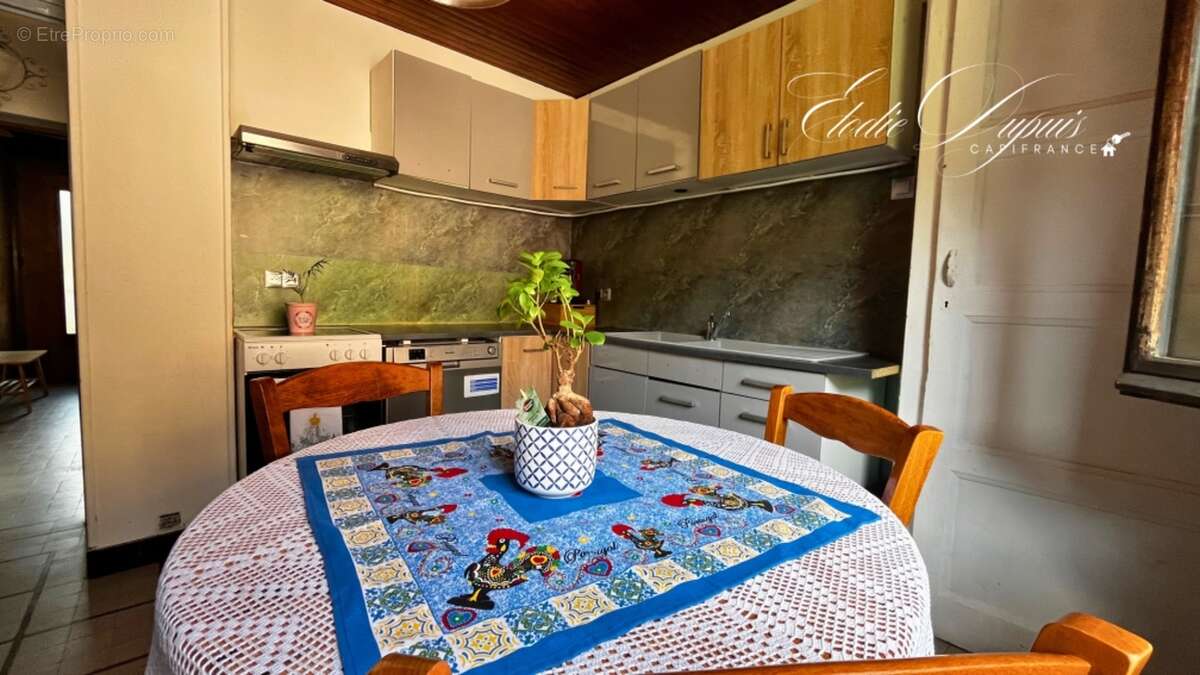 Maison familiale 4 chambres  95m²  et 199 m2 au sol à Saint-Michel-de-Maurienne - photo 5