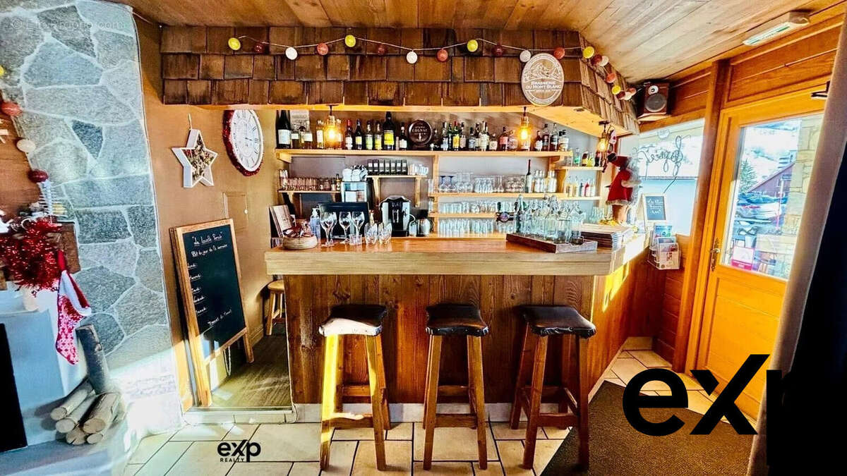 Autre à SAINT-FRANCOIS-LONGCHAMP