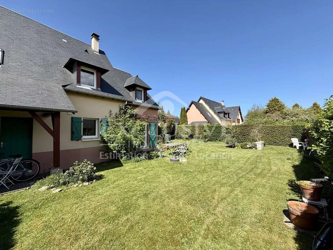 Maison à SAINT-ARNOULT