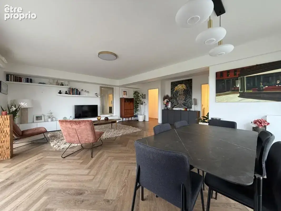 Appartement 5 pièces avec terrasses et parkings - photo 2