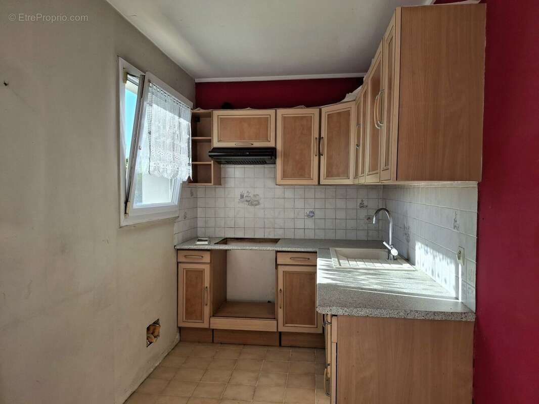 Appartement à FRESNES