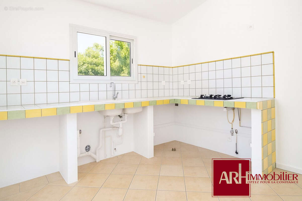 Maison à L&#039;ETANG-SALE