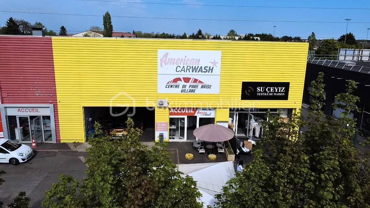 Commerce à VILLABE