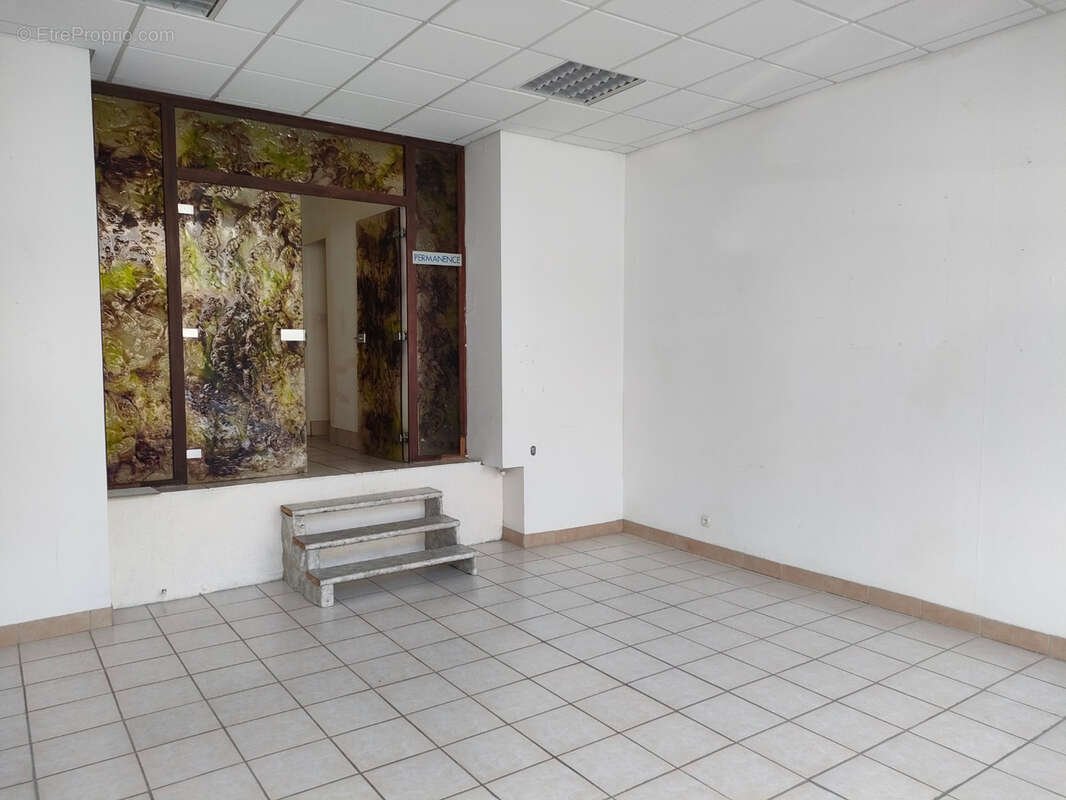 Commerce à BRIVE-LA-GAILLARDE