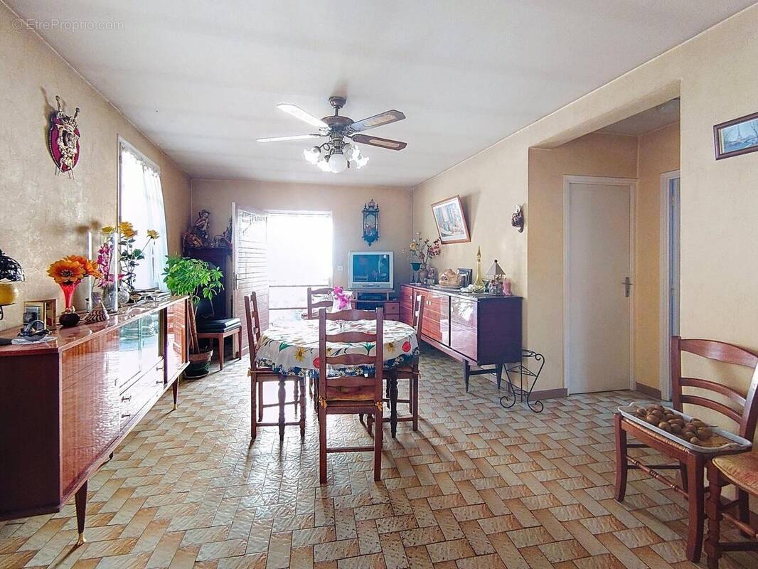 Photo 1 - Maison à SAINT-VINCENT-RIVE-D&#039;OLT