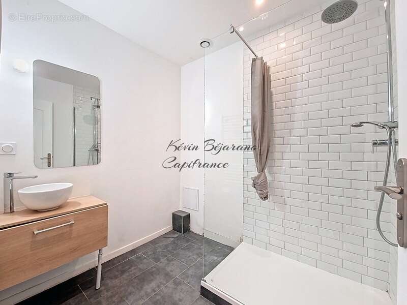 Appartement à BONNEVILLE