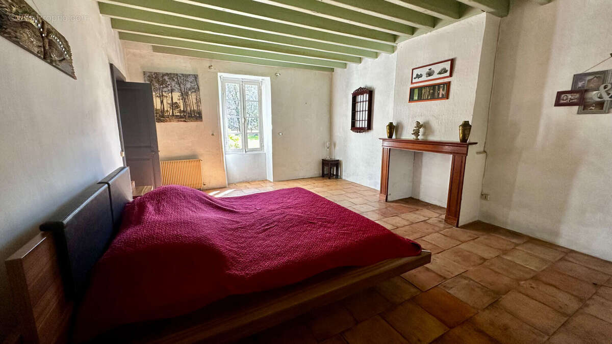 Maison à SAUGNACQ-ET-MURET