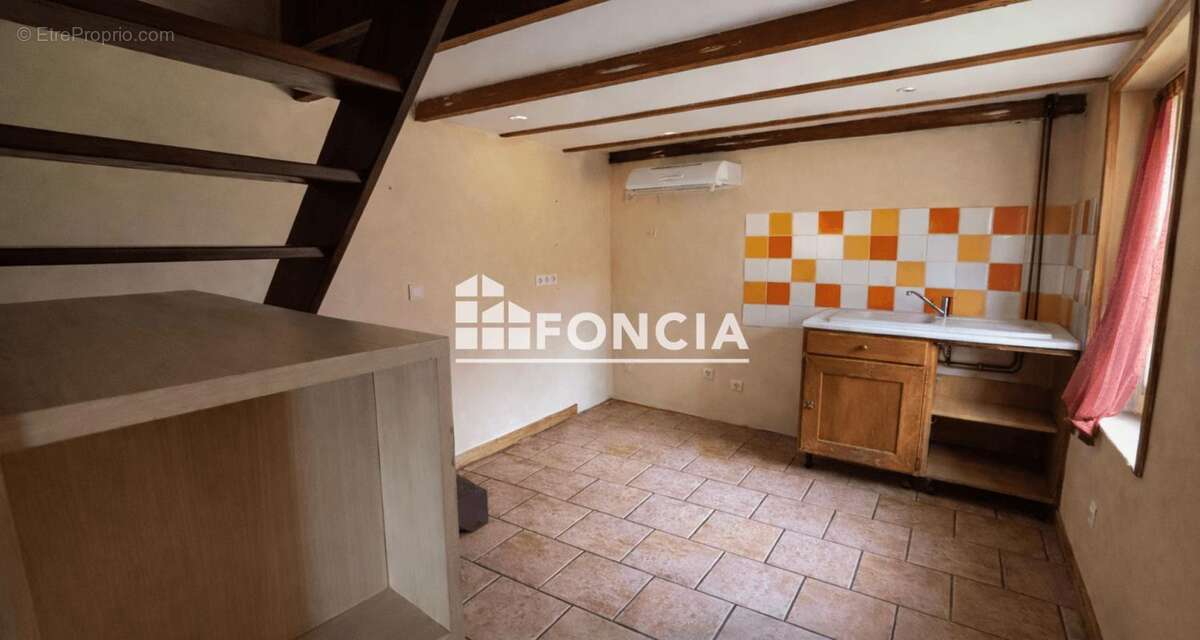 Maison à SAINT-PIERRE-DU-VAL