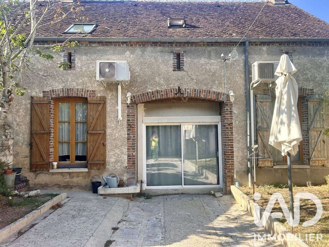 Maison 114 m² à Egreville  - photo 9