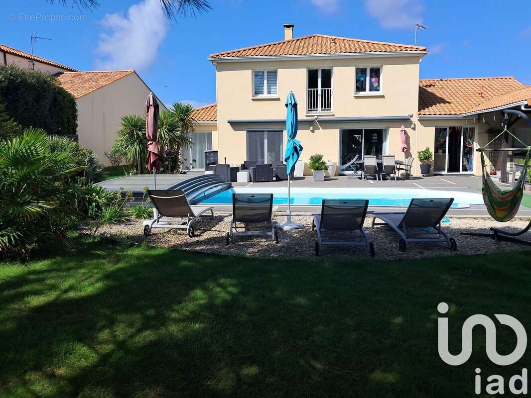 Photo 2 - Maison à SAINT-MATHURIN