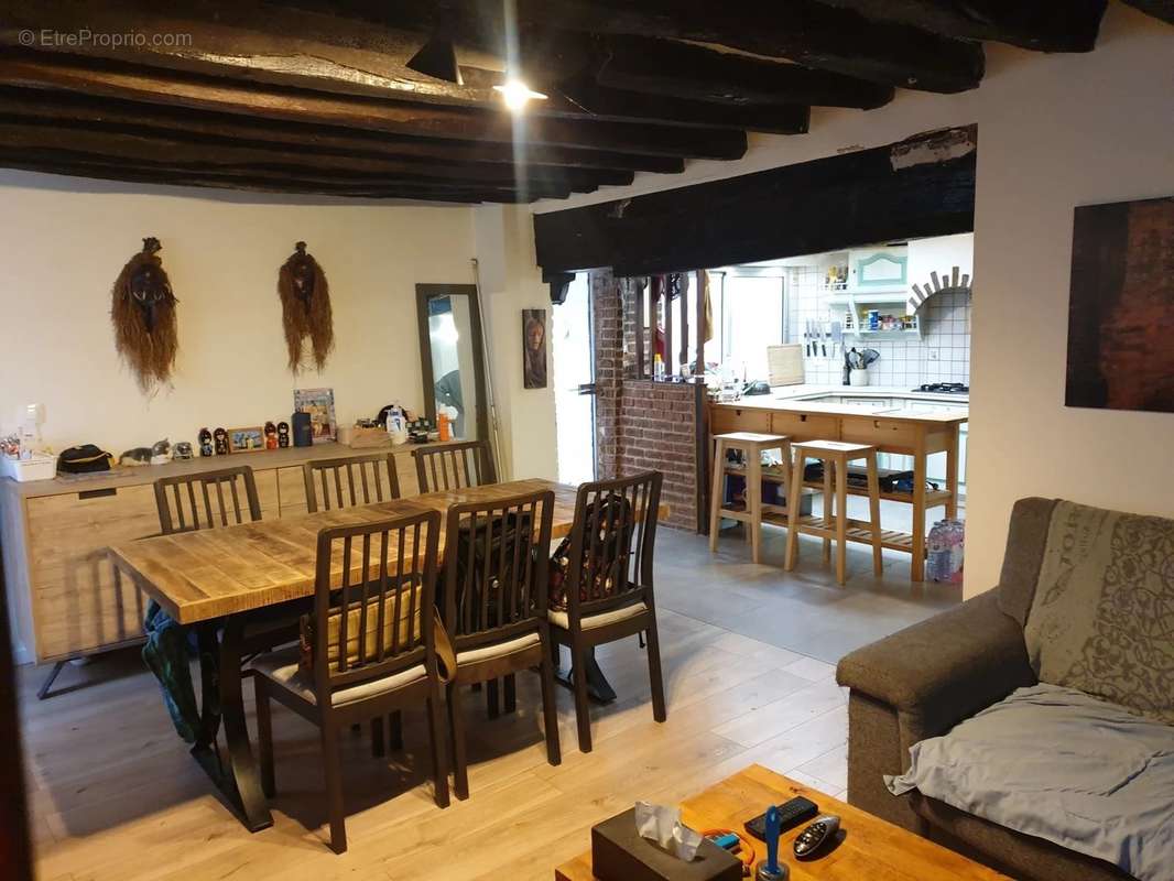 Maison à NANTEUIL-LE-HAUDOUIN