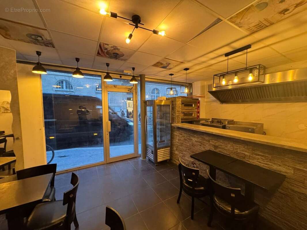 Commerce à PARIS-18E