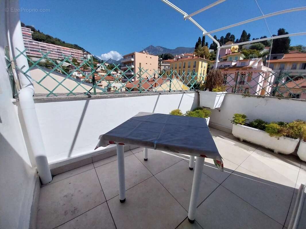 Appartement à MENTON