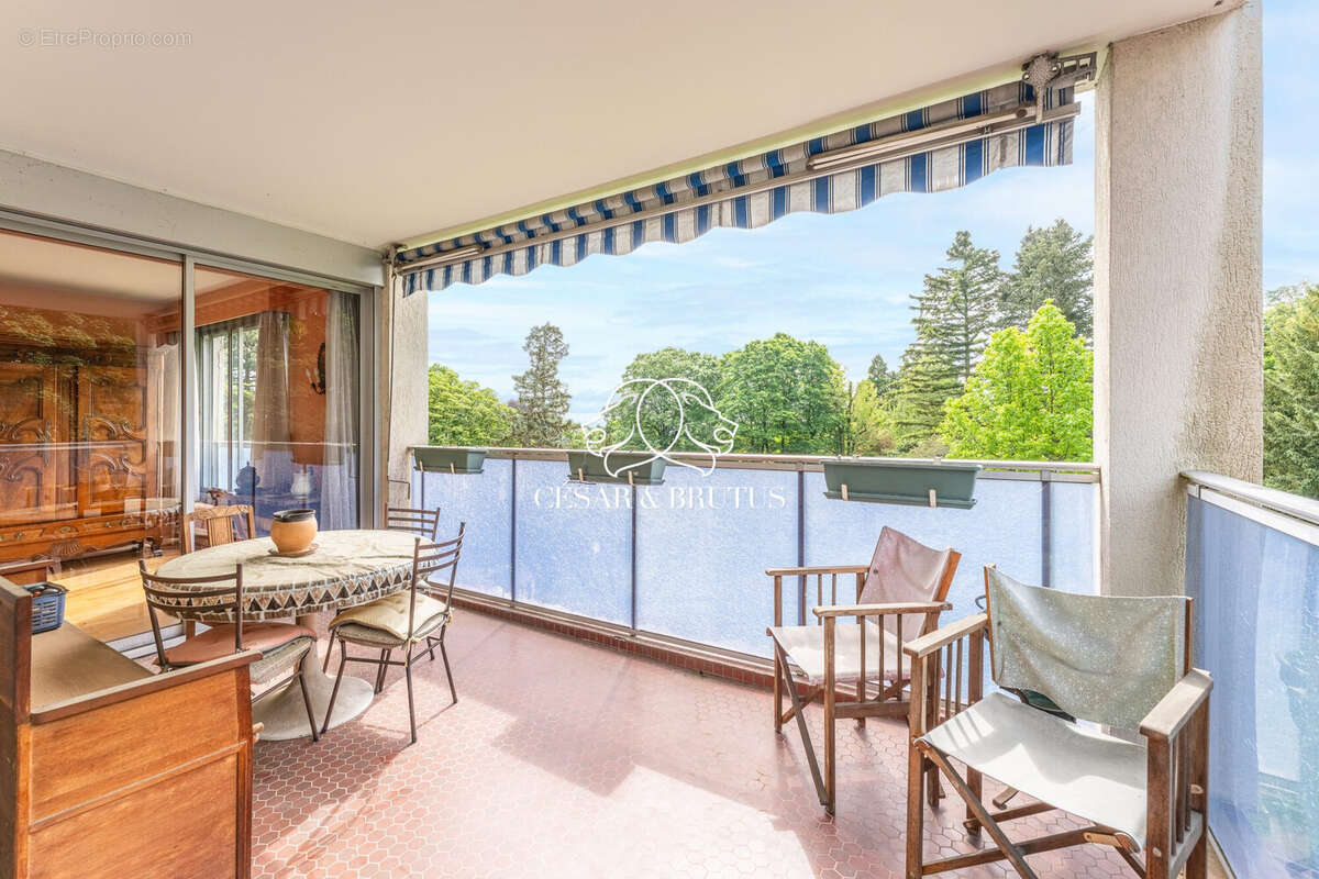 Appartement à SAINTE-FOY-LES-LYON