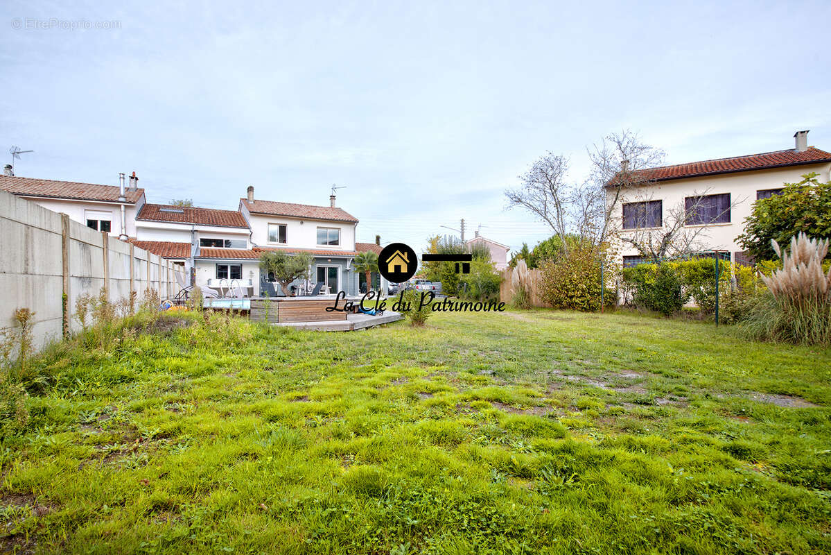 Maison à PESSAC