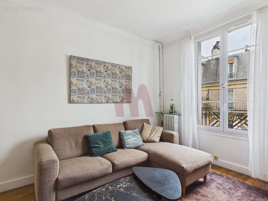 Appartement à PARIS-12E