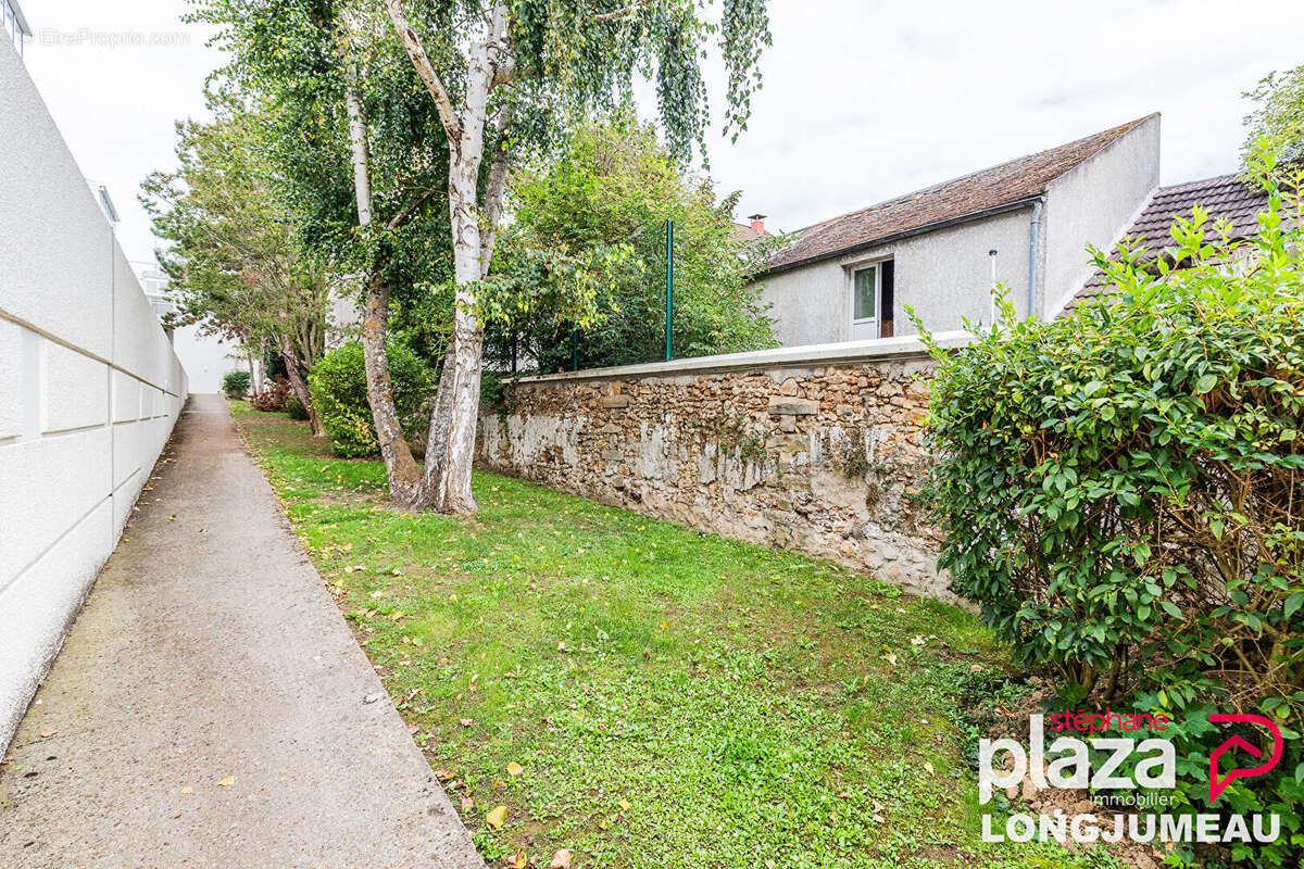 Appartement à LONGJUMEAU