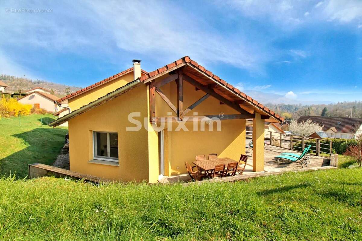 Maison à RAVILLOLES