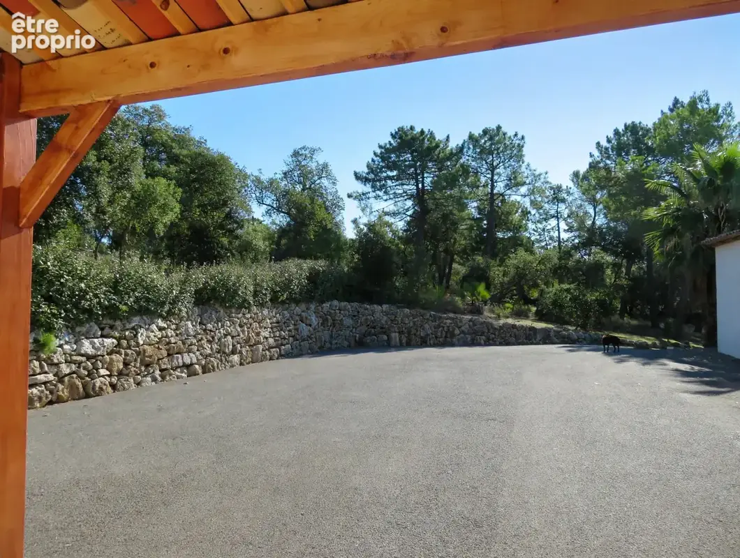 ROQUEBRUNE-SUR-ARGENS - Propriété d'exception 400m² - 4 appartements - 1,2ha - photo 8