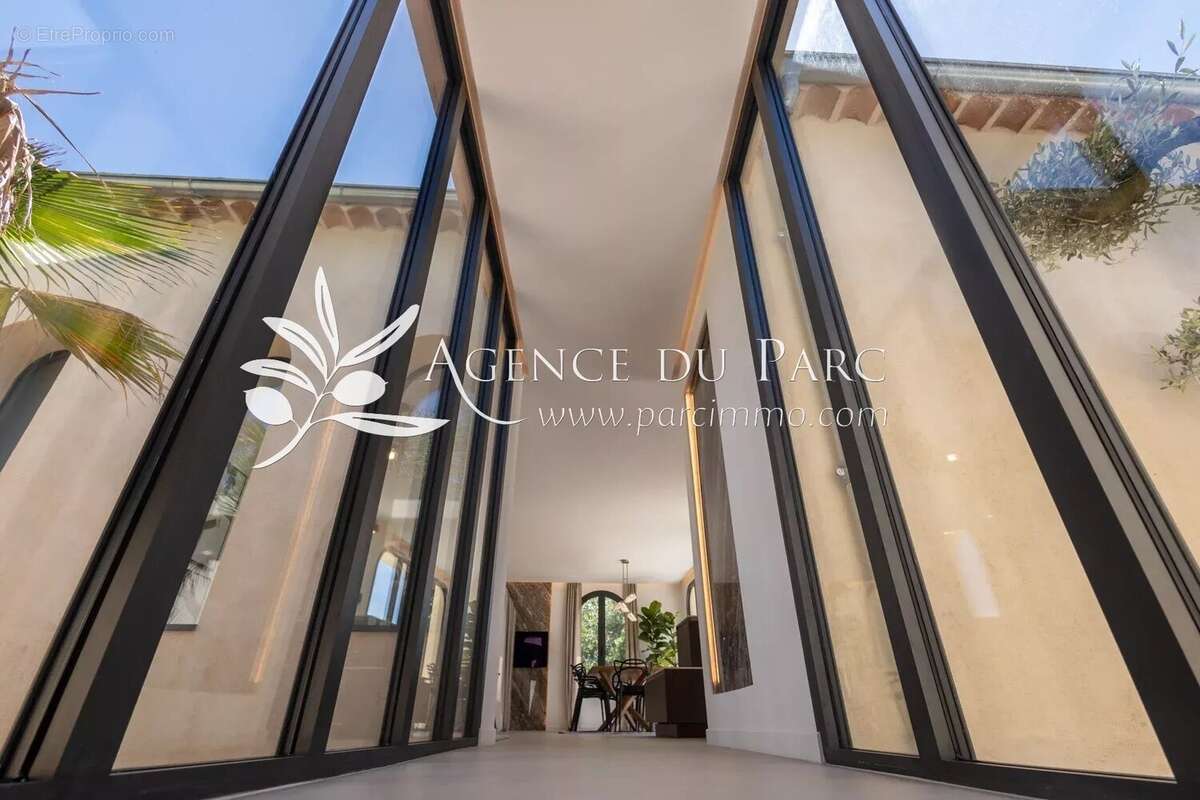Maison à ANTIBES