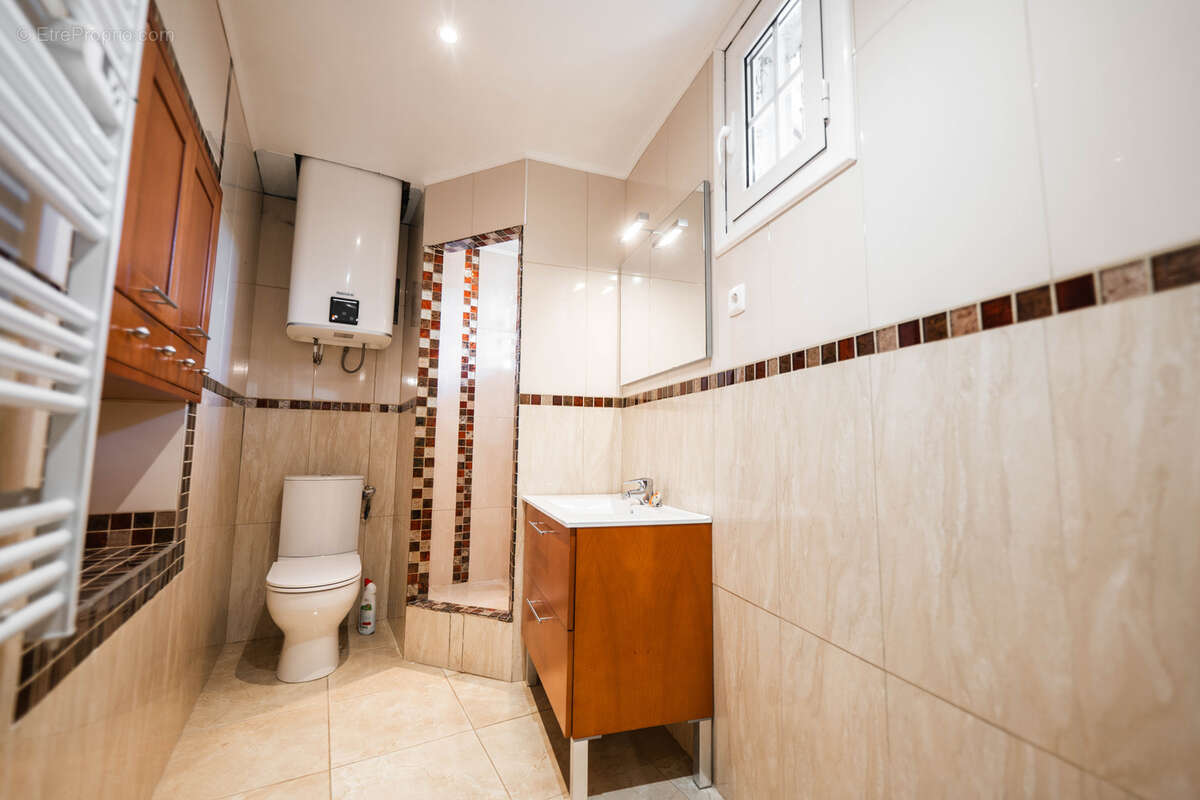 Maison à VILLENEUVE-LE-ROI