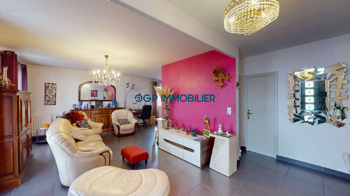 Maison à CASTELNAU-D&#039;ESTRETEFONDS