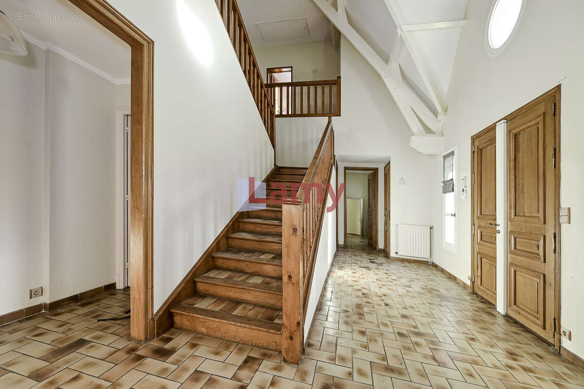 Maison à SOISY-SUR-SEINE