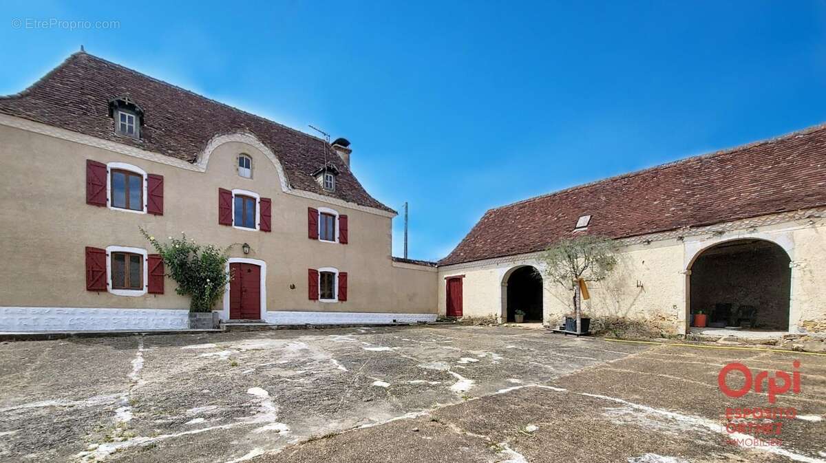 Maison À Vendre - photo 2