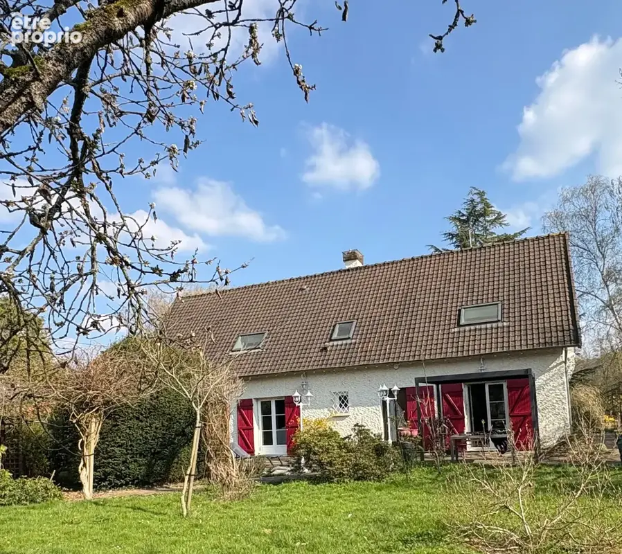 Maison de  226m2 sur sous sol total et terrain de 3550m2 - photo 2