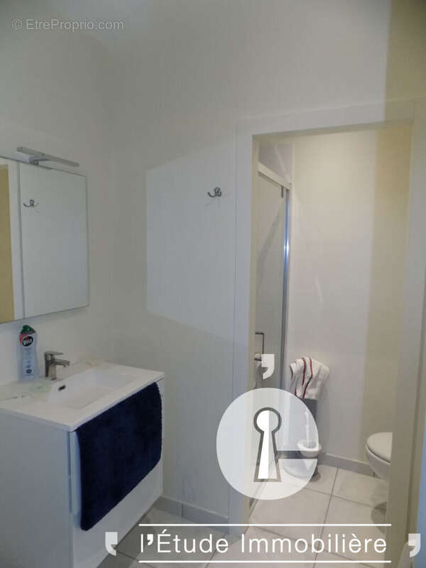 Maison à MESLAY-DU-MAINE