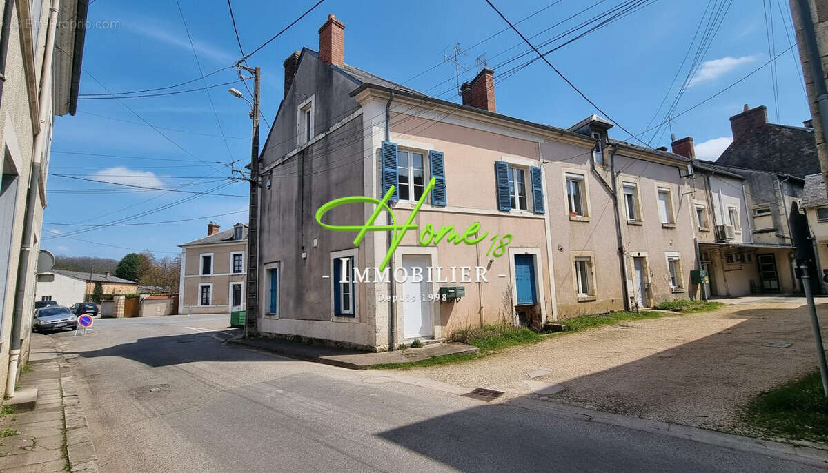 Appartement à SAINT-MARTIN-D'AUXIGNY