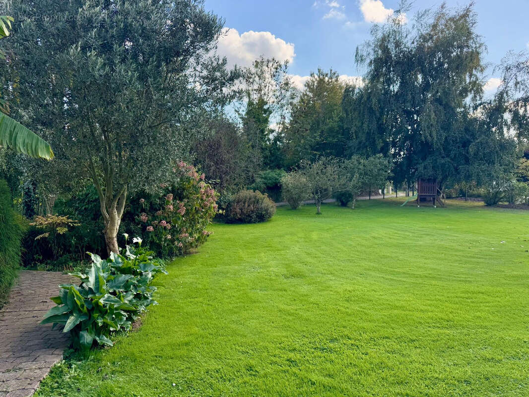 Maison à BIVILLE-LA-BAIGNARDE