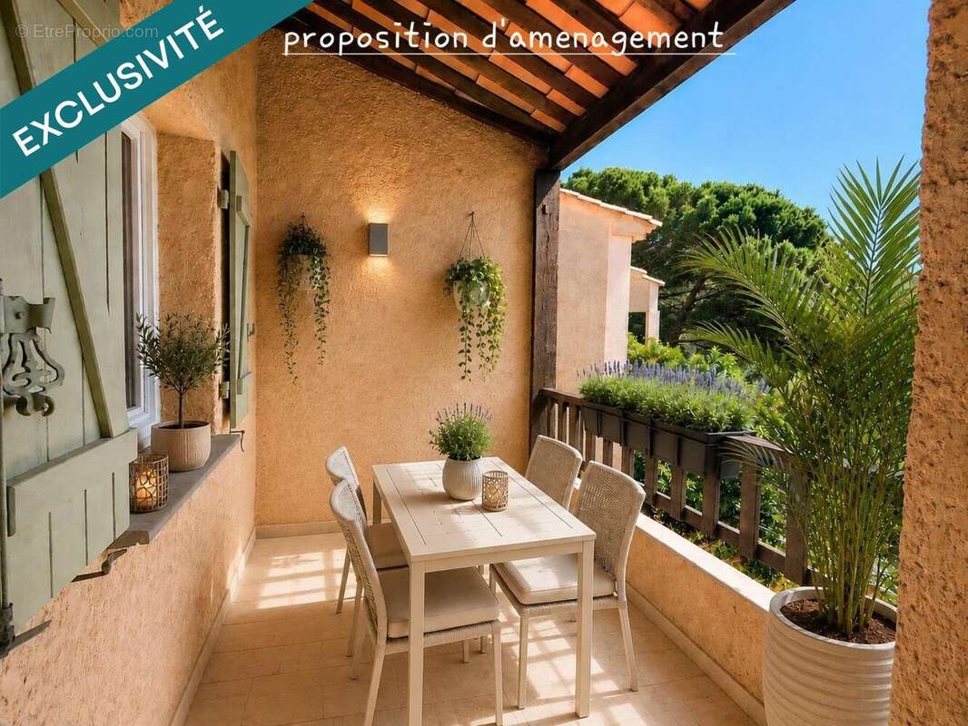 Photo 2 - Appartement à ROQUEBRUNE-SUR-ARGENS