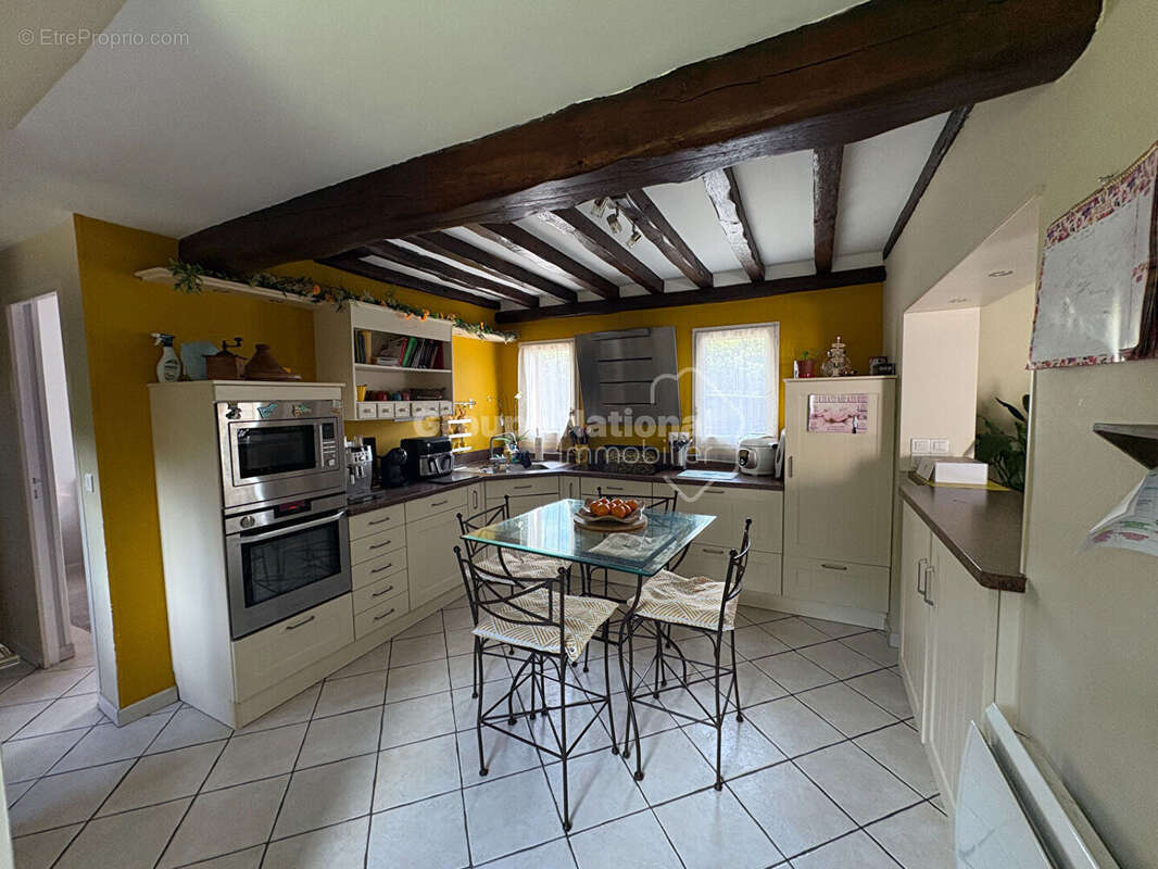 Maison à CHAUMONT-EN-VEXIN