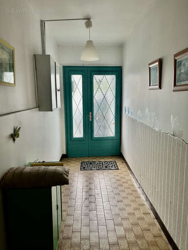 A VENDRE maison de ville de 170 m2 avec 2 logements indépendants - photo 3