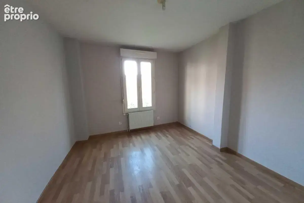 Appartement 4 pièces – 93 m² à migennes - photo 2