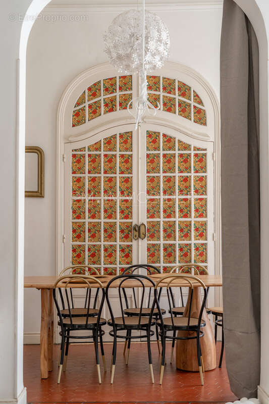 Appartement à MARSEILLE-1E