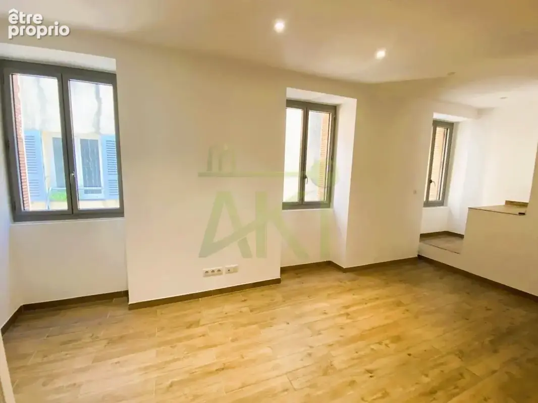 Appartement 1 pièce 24 m² à vendre à Ajaccio (20000) - photo 2