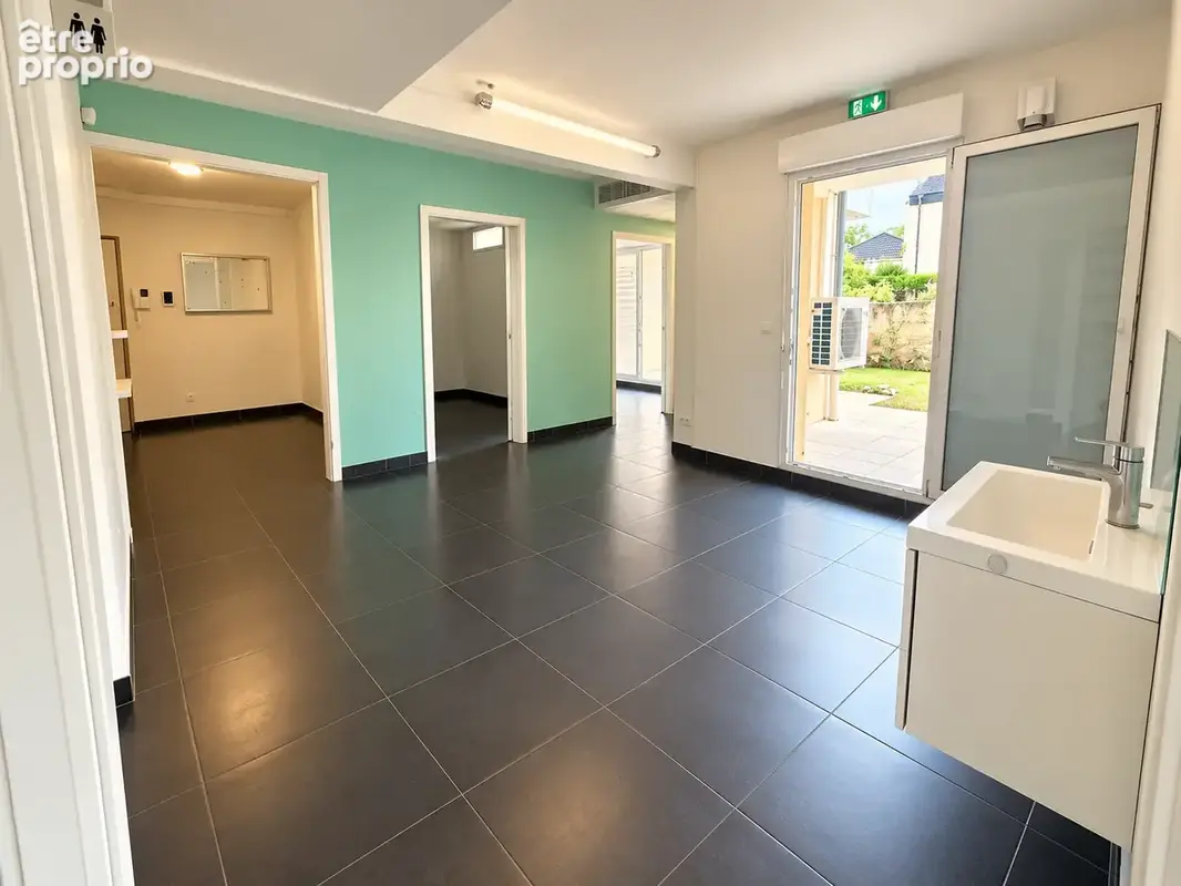 Ostwald (67540)   appartement 3 pièces - 76,43 m2 - jardin de 222 m2, terrasses, parking et garage - photo 4