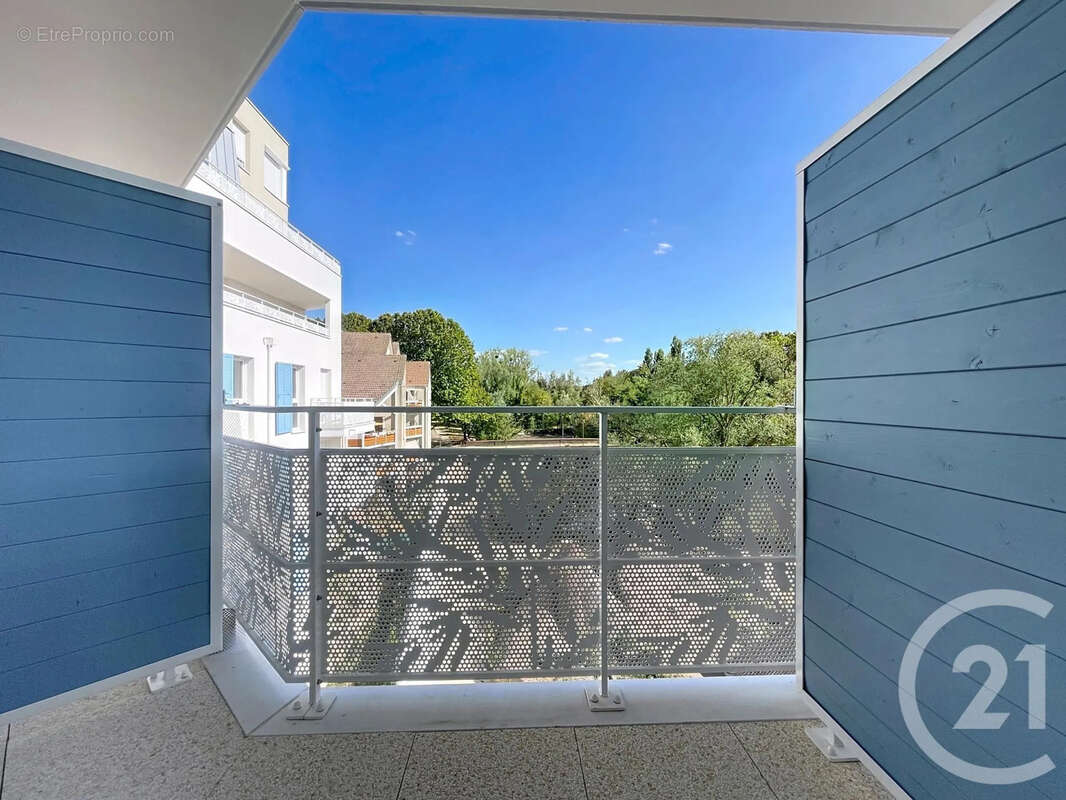 Appartement 27 m² à Savigny-Le-Temple  - photo 5